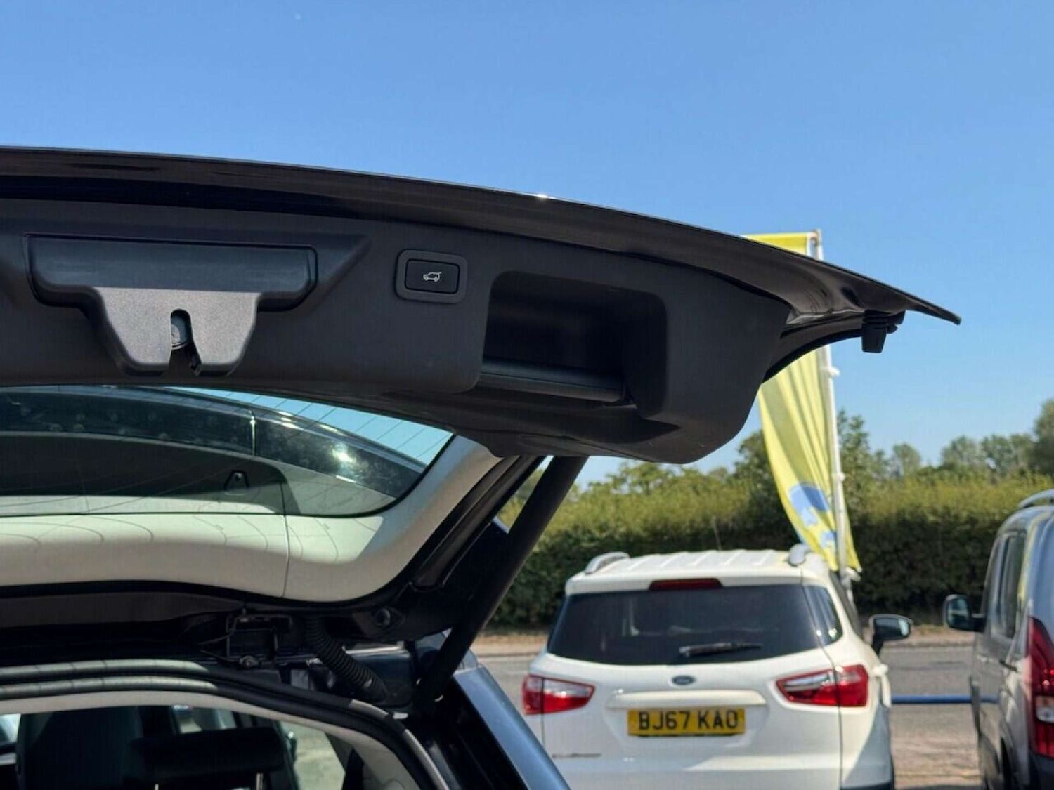 Used Land Rover Discovery Sport 2015 for sale - 76601448: Photo 17