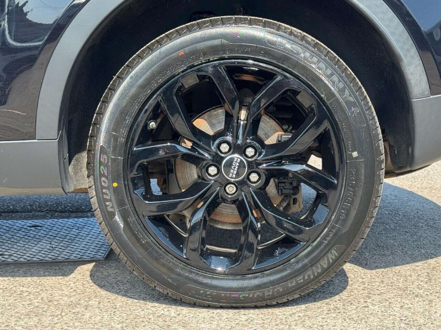 Used Land Rover Discovery Sport 2015 for sale - 76601448: Photo 21