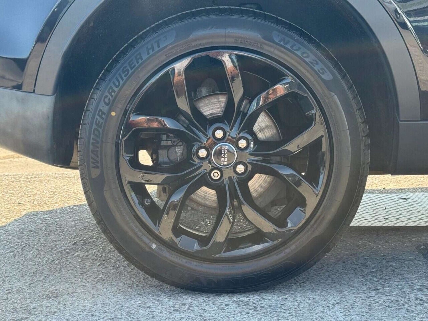 Used Land Rover Discovery Sport 2015 for sale - 76601448: Photo 22