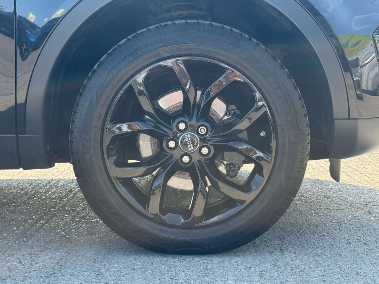 Used Land Rover Discovery Sport 2015 for sale - 76601448: Photo 23