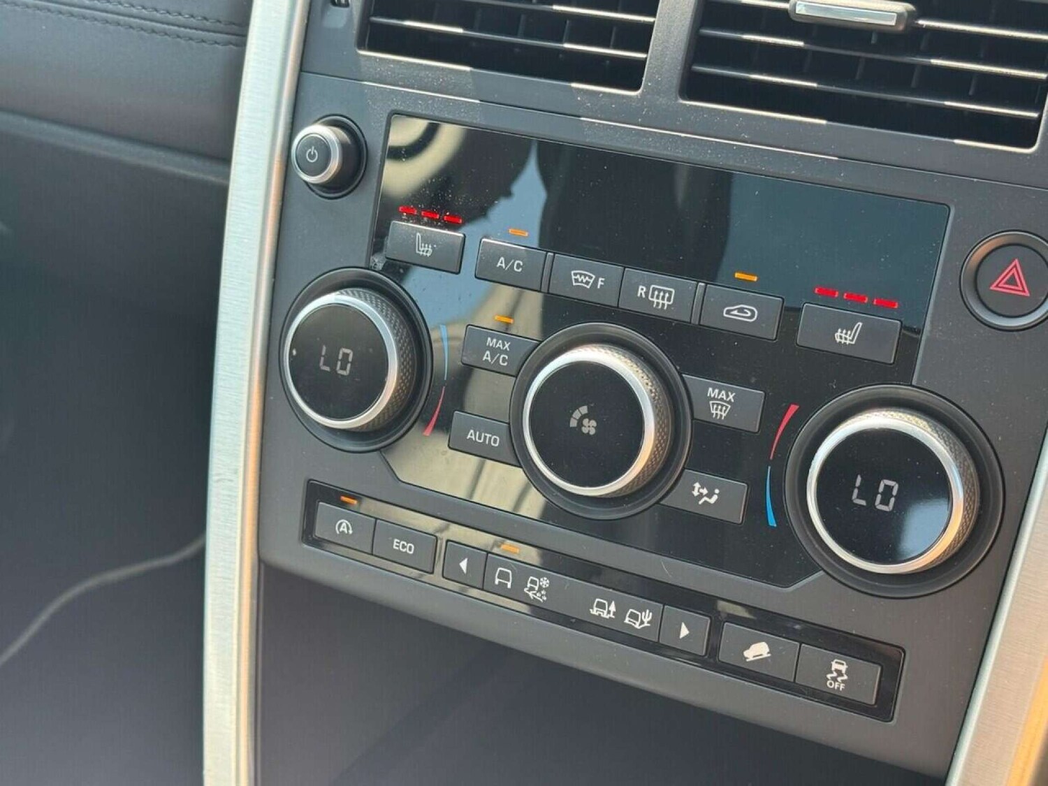 Used Land Rover Discovery Sport 2015 for sale - 76601448: Photo 50