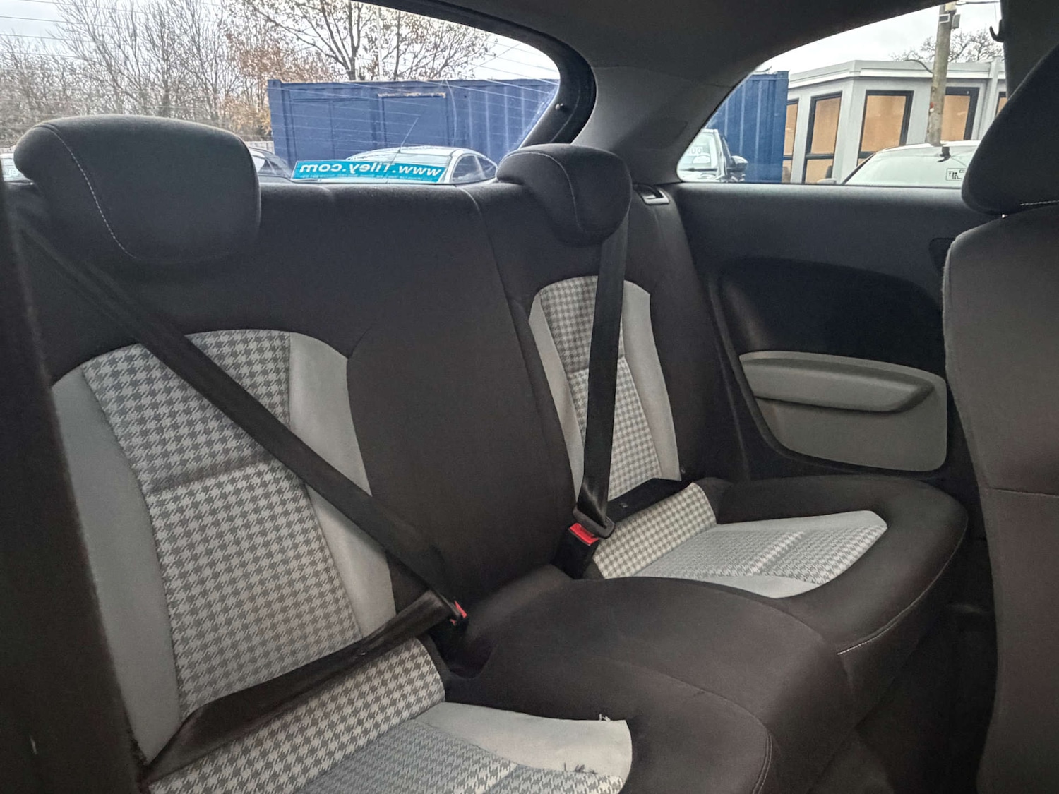 Used Audi A1 2011 for sale - 76735809: Photo 12