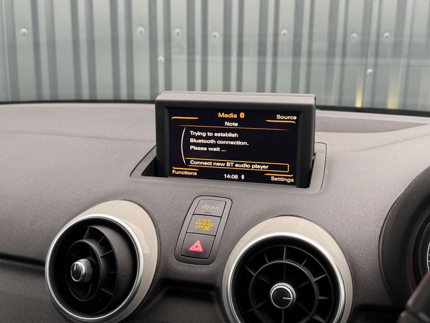 Used Audi A1 2011 for sale - 76735809: Photo 14