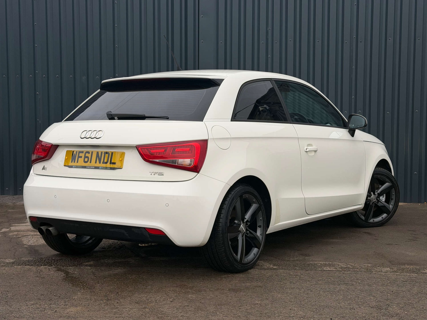 Used Audi A1 2011 for sale - 76735809: Photo 7