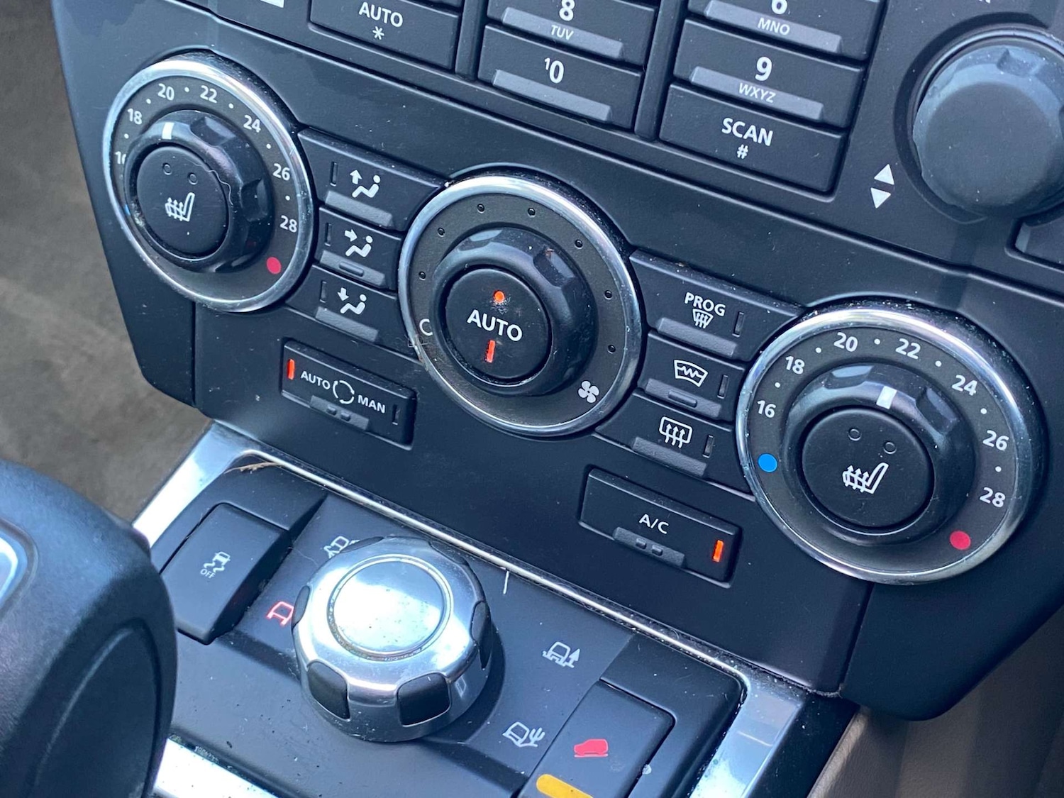 Used Land Rover Freelander 2012 for sale - 77749069: Photo 27