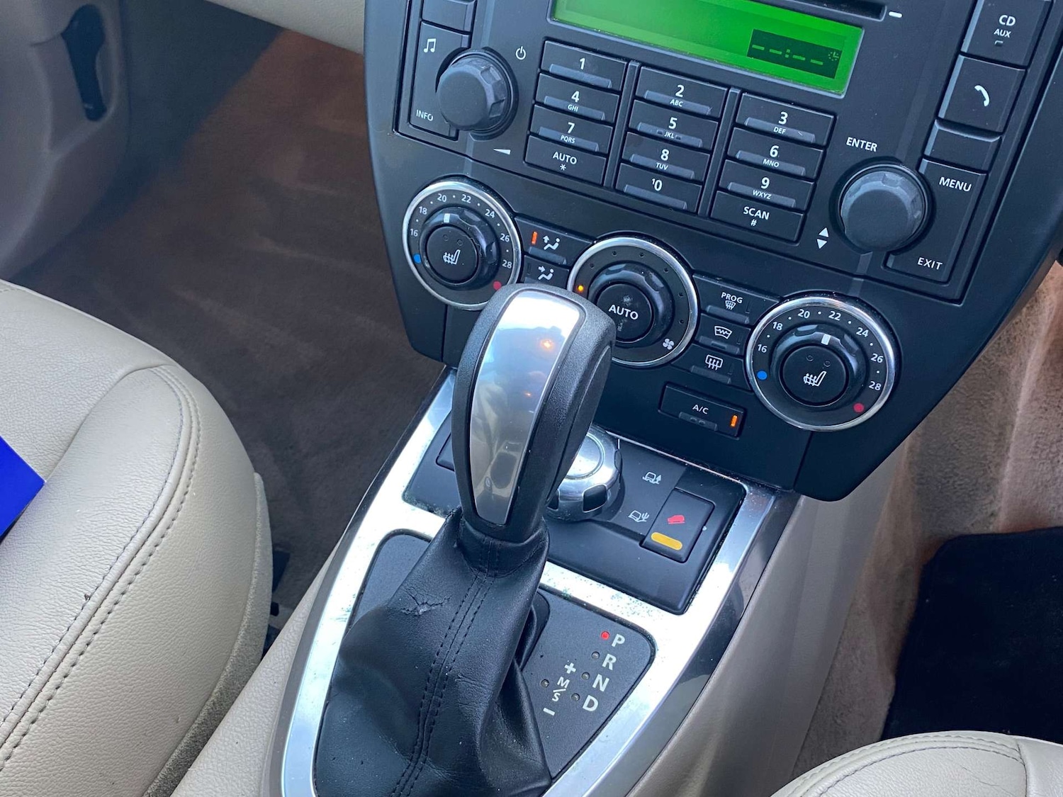 Used Land Rover Freelander 2012 for sale - 77749069: Photo 9