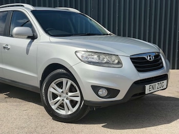 Used Hyundai Santa Fe 2011 for sale - 78673079: Photo