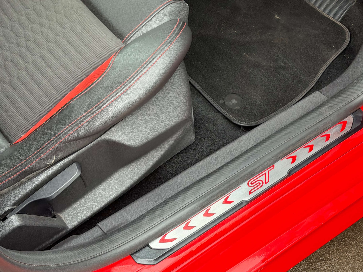 Used Ford Focus 2014 for sale - 77775387: Photo 13