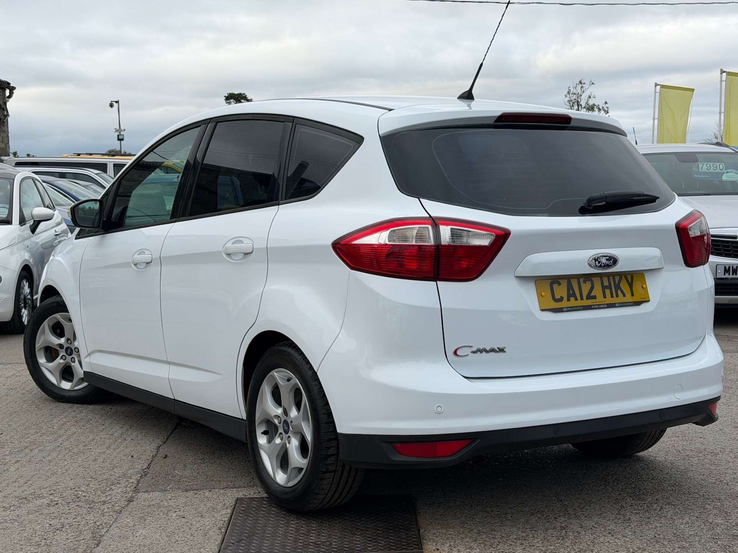 Used Ford C-Max 2012 for sale - 76363541: Photo 2