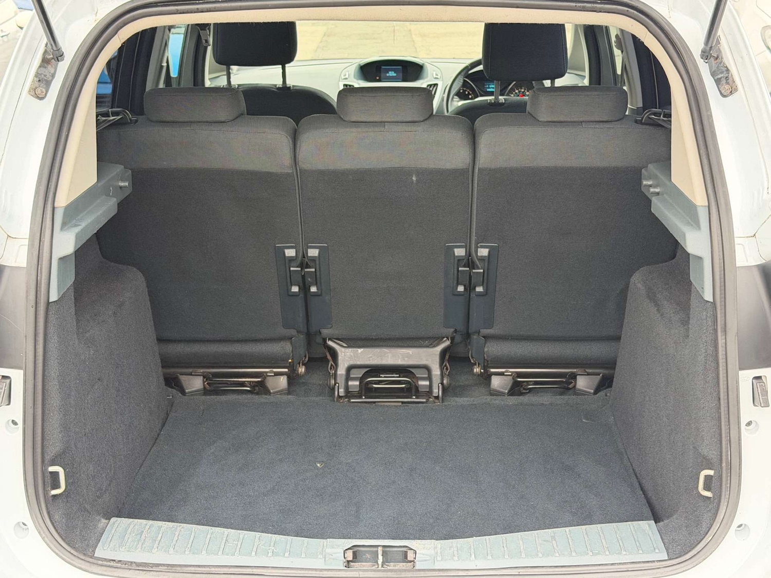 Used Ford C-Max 2012 for sale - 76363541: Photo 21