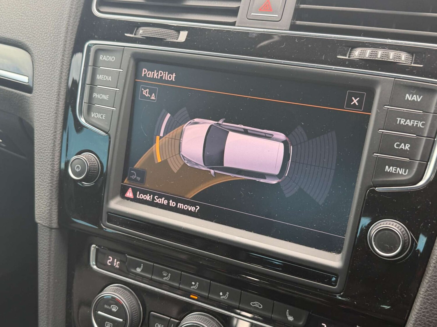 Used Volkswagen Golf 2014 for sale - 78211847: Photo 26