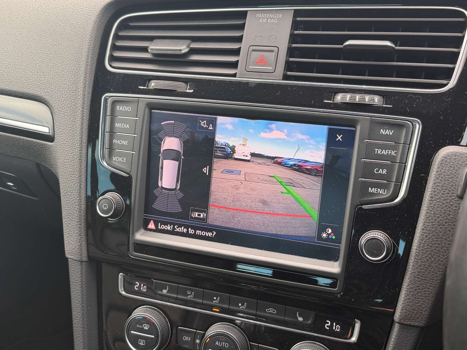 Used Volkswagen Golf 2014 for sale - 78211847: Photo 27