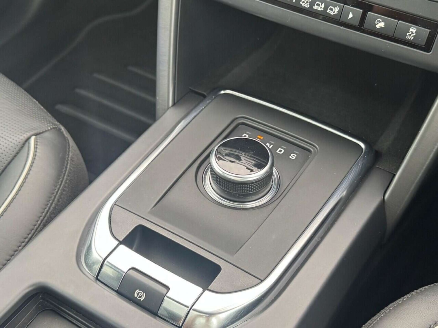 Used Land Rover Discovery Sport 2018 for sale - 76601476: Photo 23