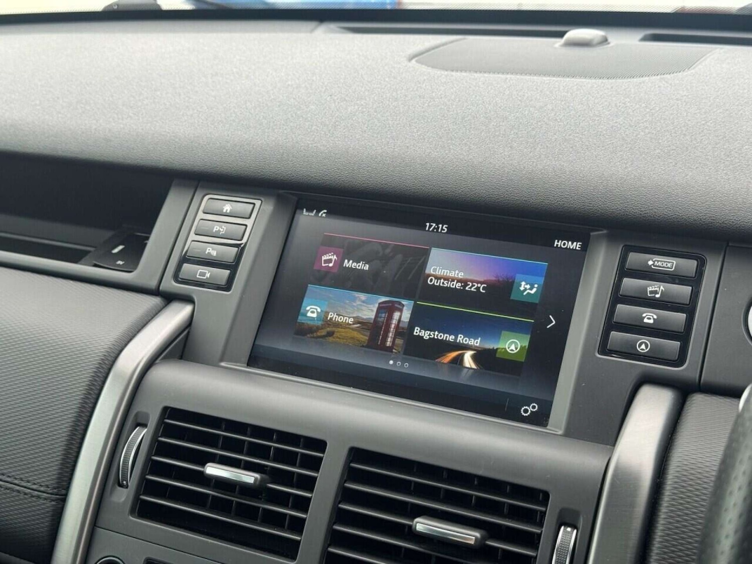 Used Land Rover Discovery Sport 2018 for sale - 76601476: Photo 24