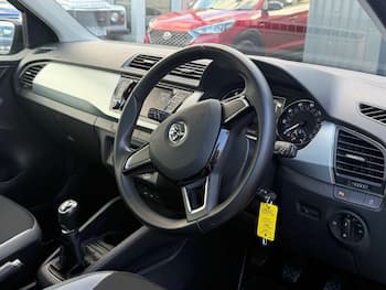 Used Skoda Fabia 2015 for sale - 79855186: Photo