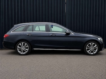 Used Mercedes-Benz C Class 2015 for sale - 78856468: Photo