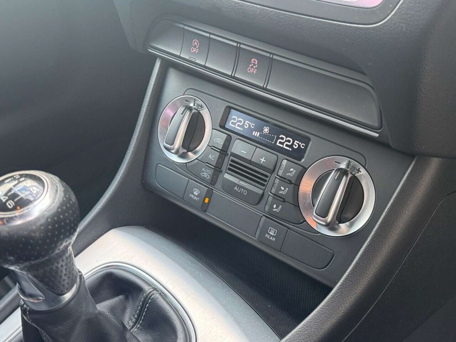 Used Audi Q3 2012 for sale - 76601971: Photo 26