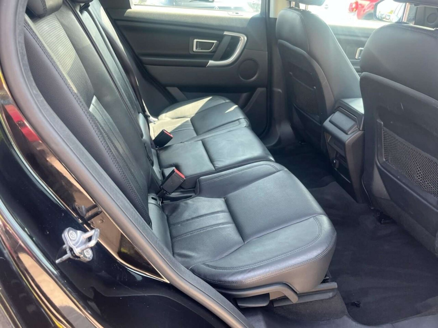 Used Land Rover Discovery Sport 2016 for sale - 76845360: Photo 24