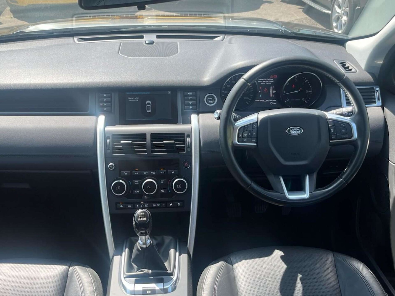 Used Land Rover Discovery Sport 2016 for sale - 76845360: Photo 26