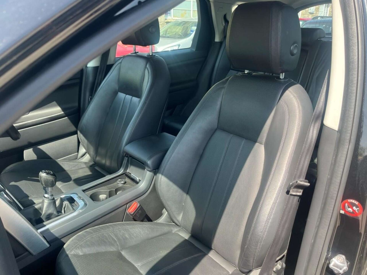 Used Land Rover Discovery Sport 2016 for sale - 76845360: Photo 5