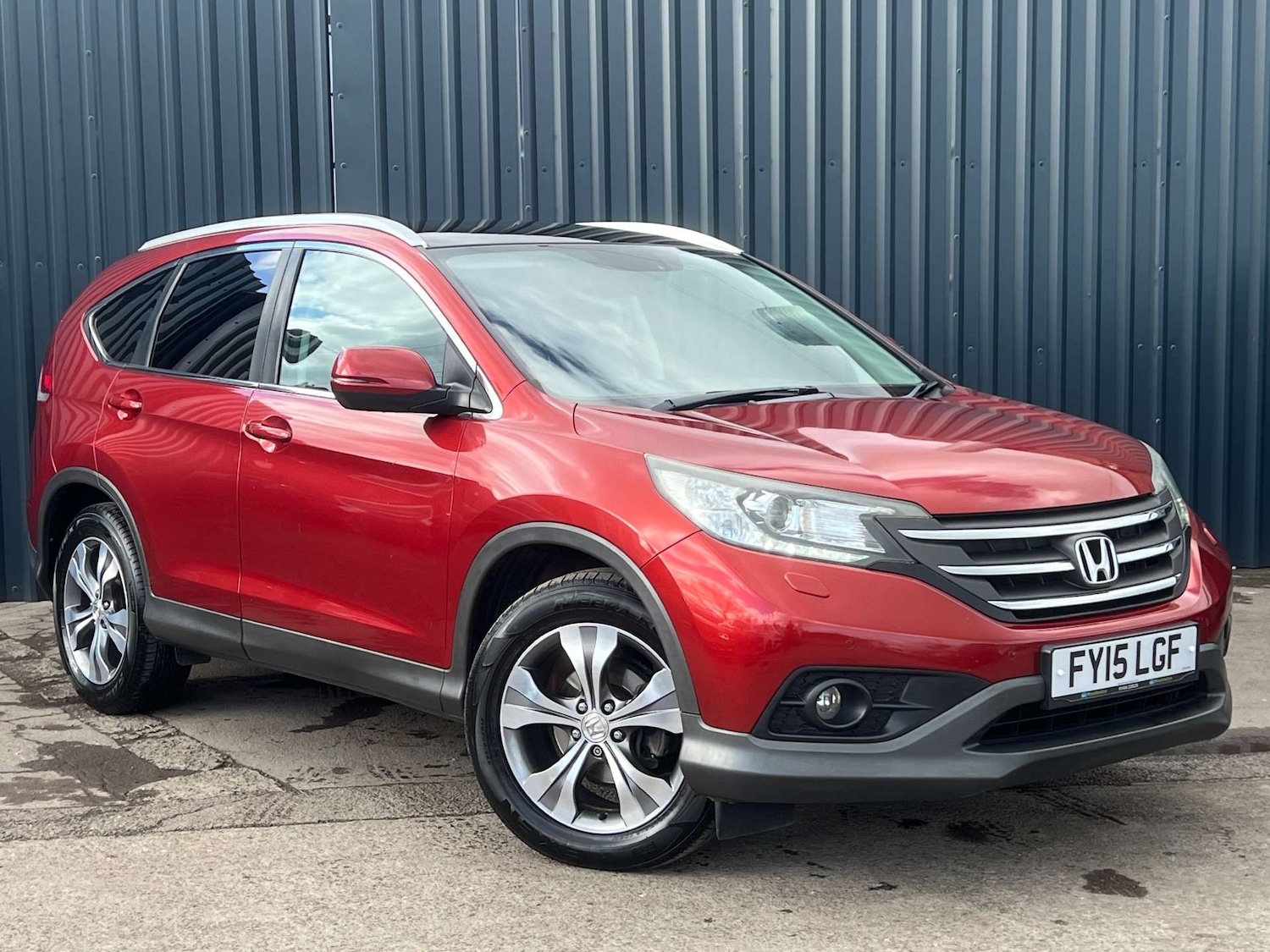 Used Honda CR-V 2015 for sale - 77702603: Photo 1