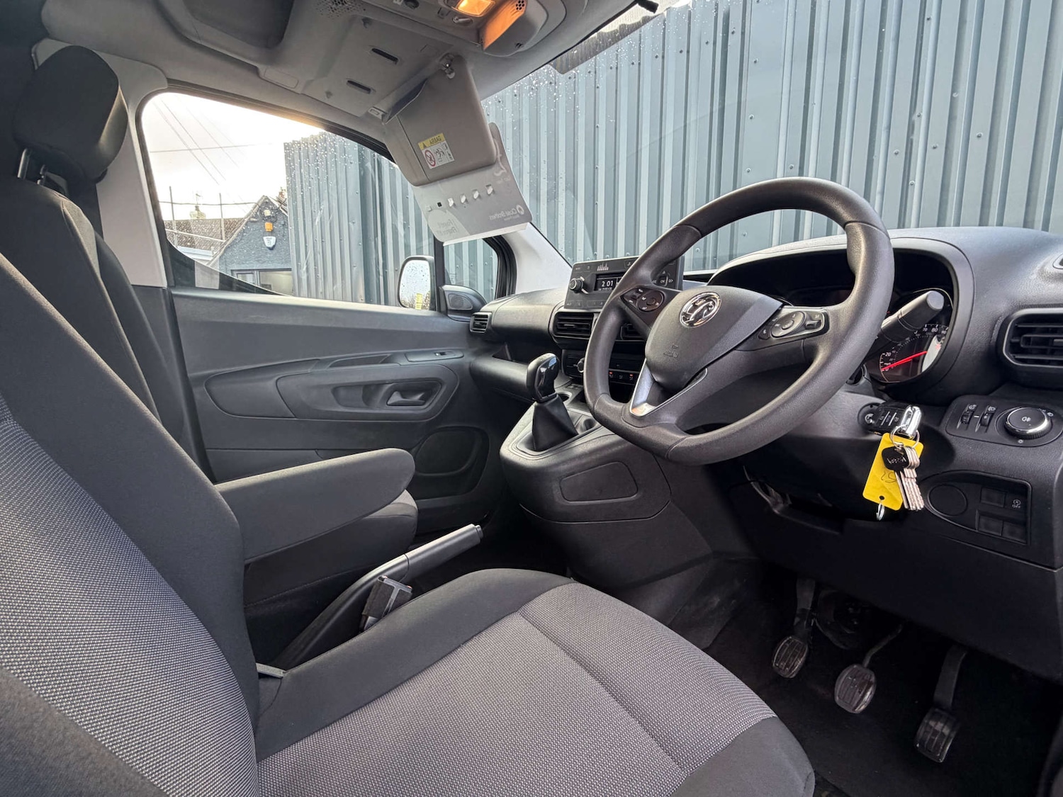 Used Vauxhall Combo 2020 for sale - 77272701: Photo 2