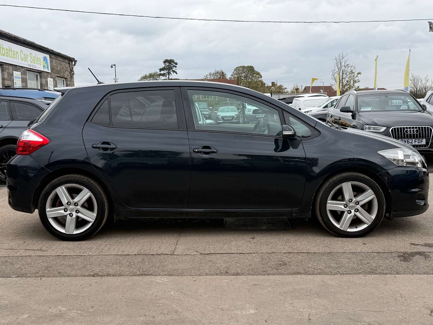 Used Toyota Auris 2011 for sale - 76345040: Photo 16
