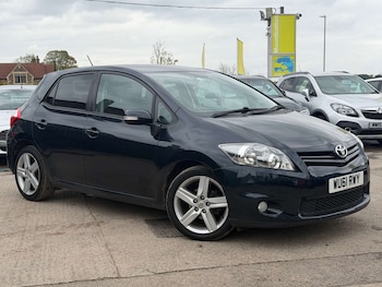 Toyota - Auris