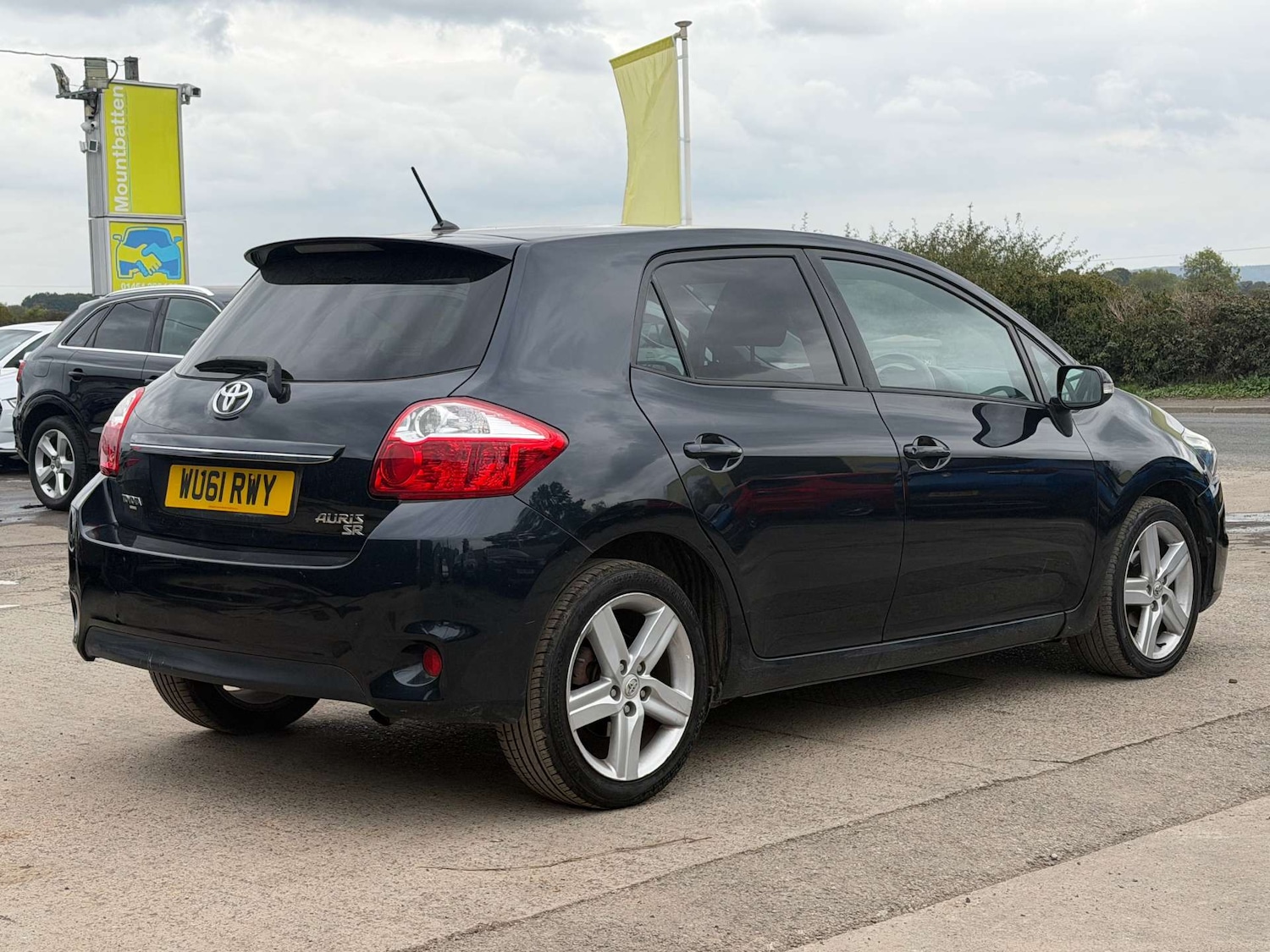Used Toyota Auris 2011 for sale - 76345040: Photo 9