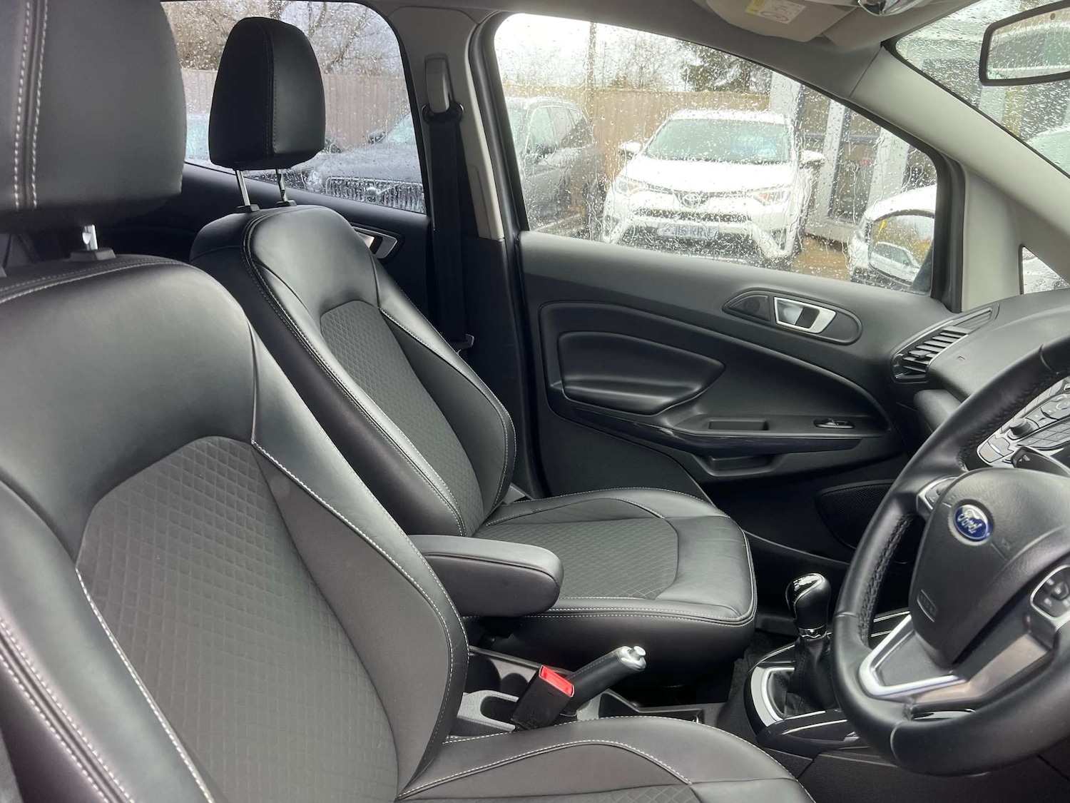 Used Ford Ecosport 2016 for sale - 77850642: Photo 3