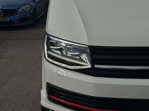 Used Volkswagen Transporter 2017 for sale - 76232164: Photo 16