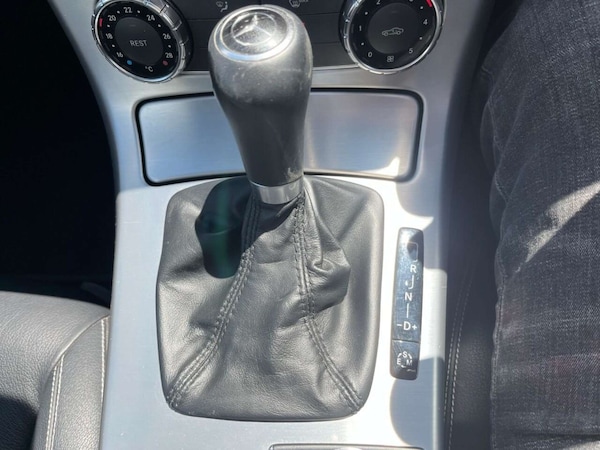 Used Mercedes-Benz SLK 2012 for sale - 76232165: Photo 37