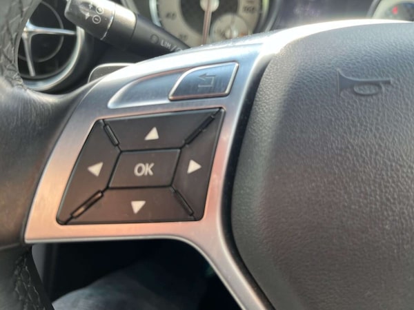 Used Mercedes-Benz SLK 2012 for sale - 76232165: Photo 42