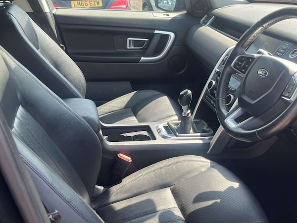 Used Land Rover Discovery Sport 2016 for sale - 76232166: Photo 27