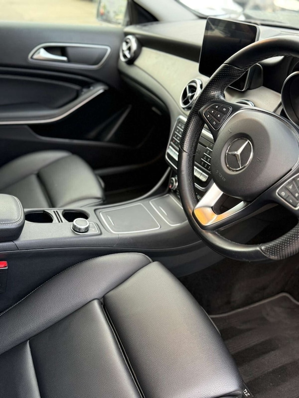 Used Mercedes-Benz GLA 2018 for sale - 76232168: Photo 10