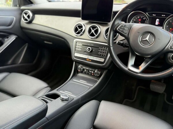 Used Mercedes-Benz GLA 2018 for sale - 76232168: Photo 12