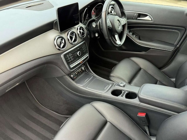 Used Mercedes-Benz GLA 2018 for sale - 76232168: Photo 17