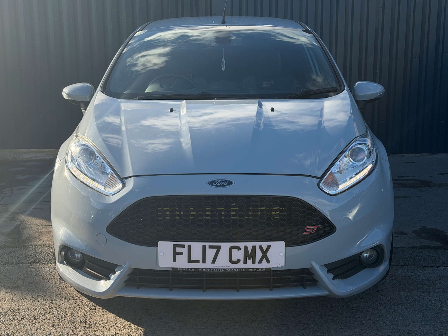 Used Ford Fiesta 2017 for sale - 76697998: Photo 12