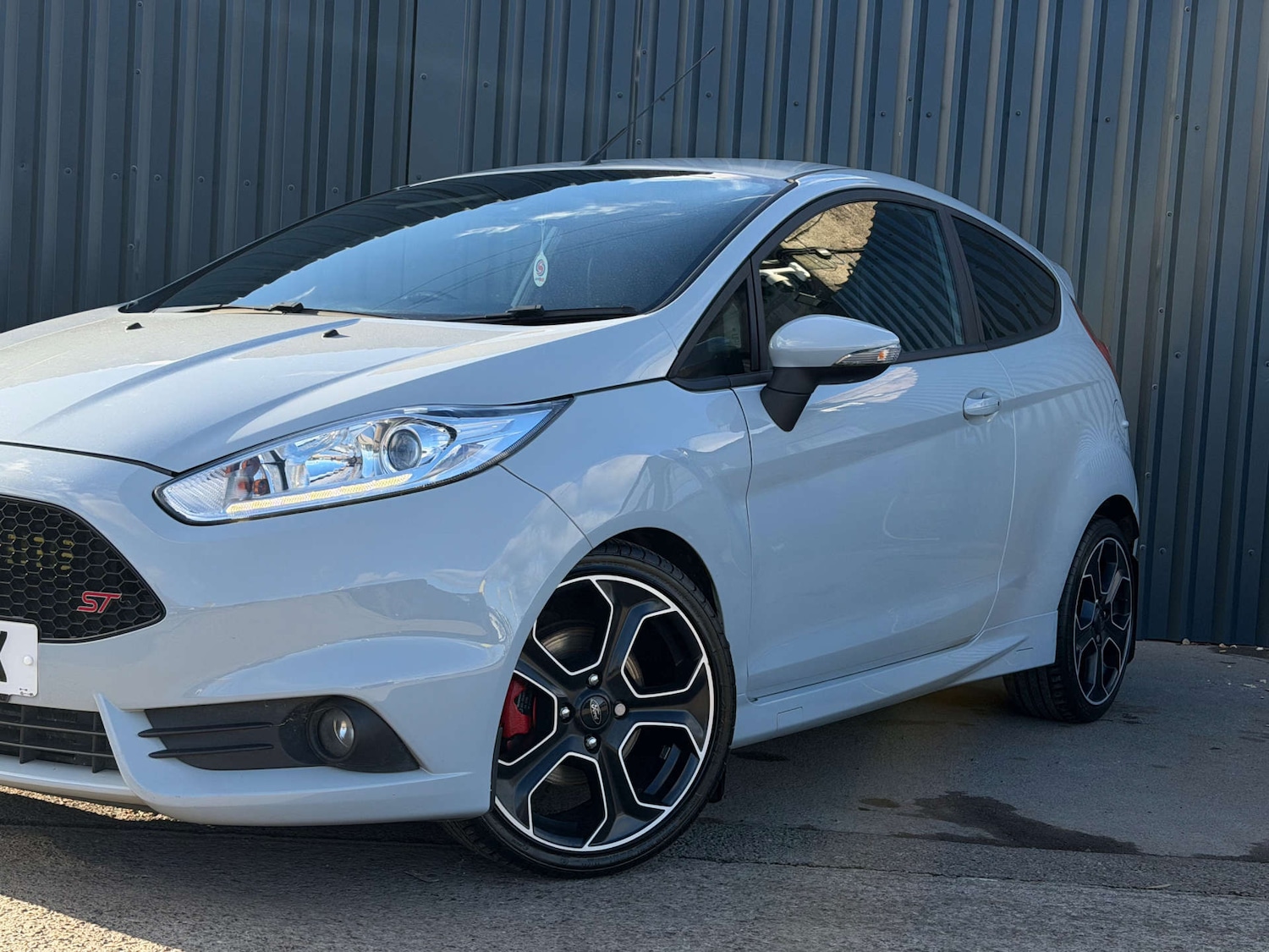 Used Ford Fiesta 2017 for sale - 76697998: Photo 15