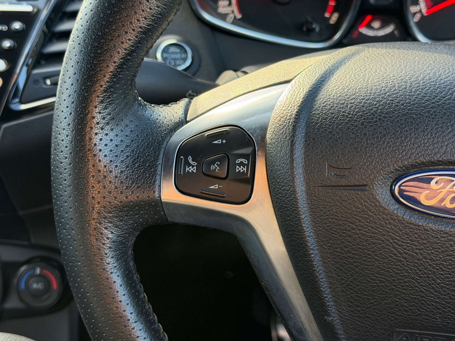 Used Ford Fiesta 2017 for sale - 76697998: Photo 17