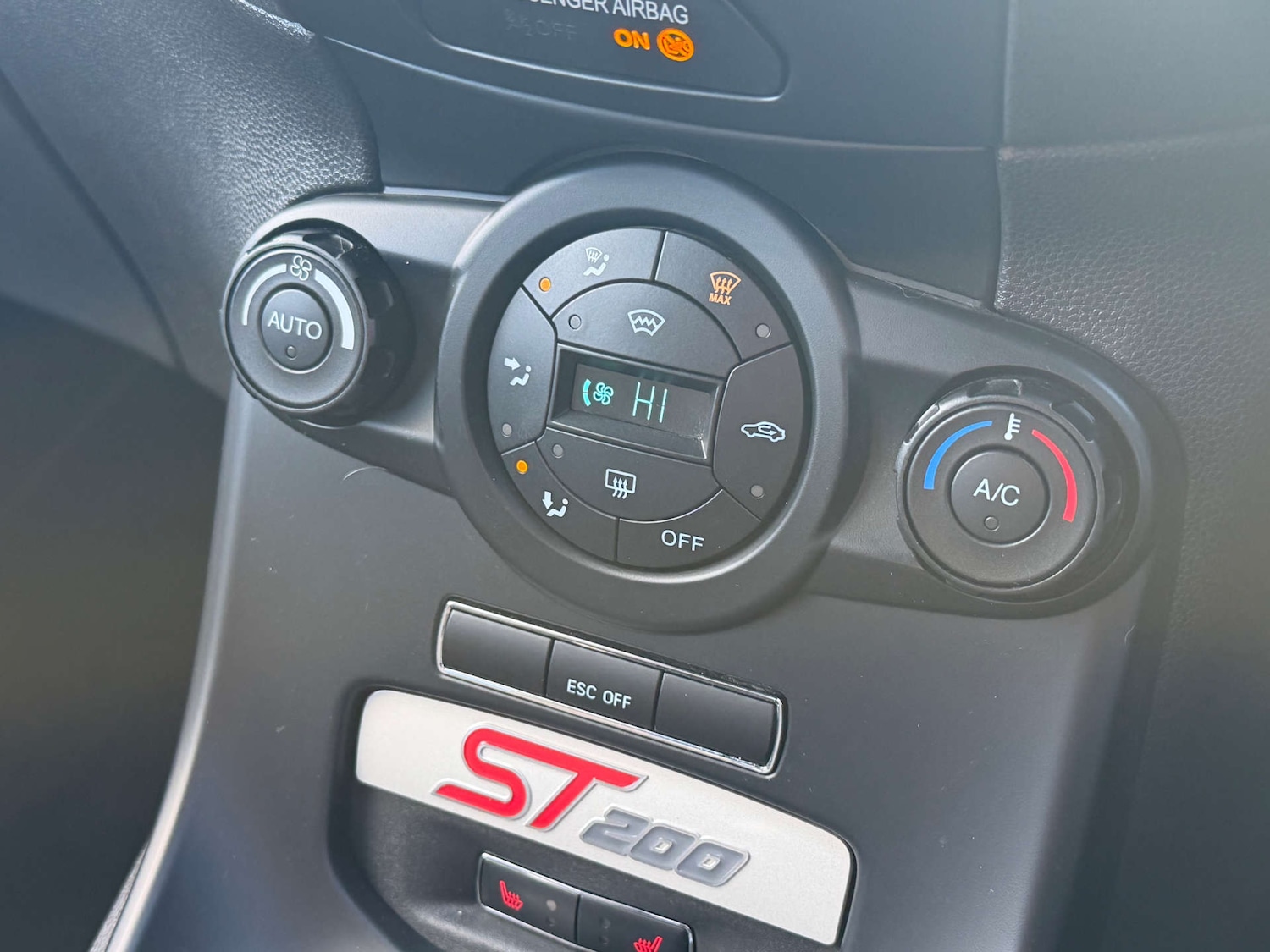 Used Ford Fiesta 2017 for sale - 76697998: Photo 22