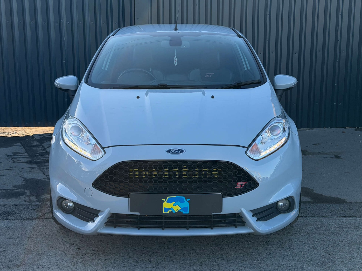 Used Ford Fiesta 2017 for sale - 76697998: Photo 3