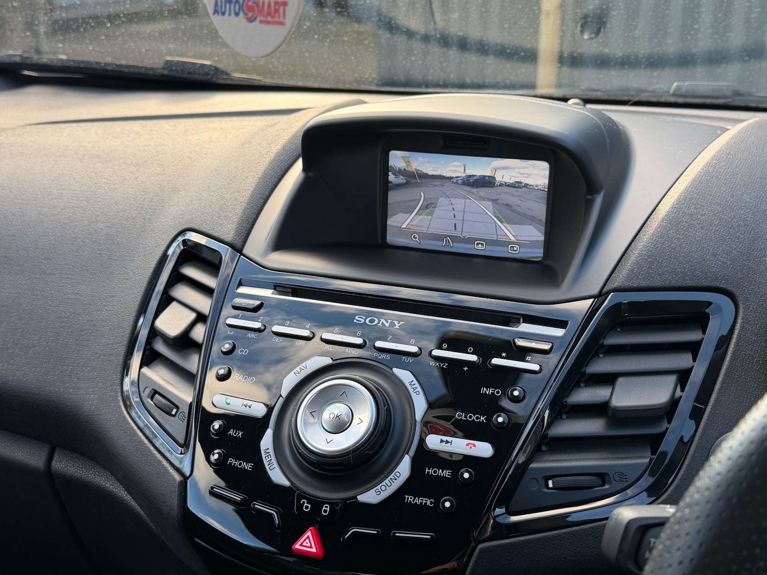 Used Ford Fiesta 2017 for sale - 76697998: Photo 6