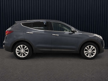 Used Hyundai Santa Fe 2018 for sale - 79283734: Photo