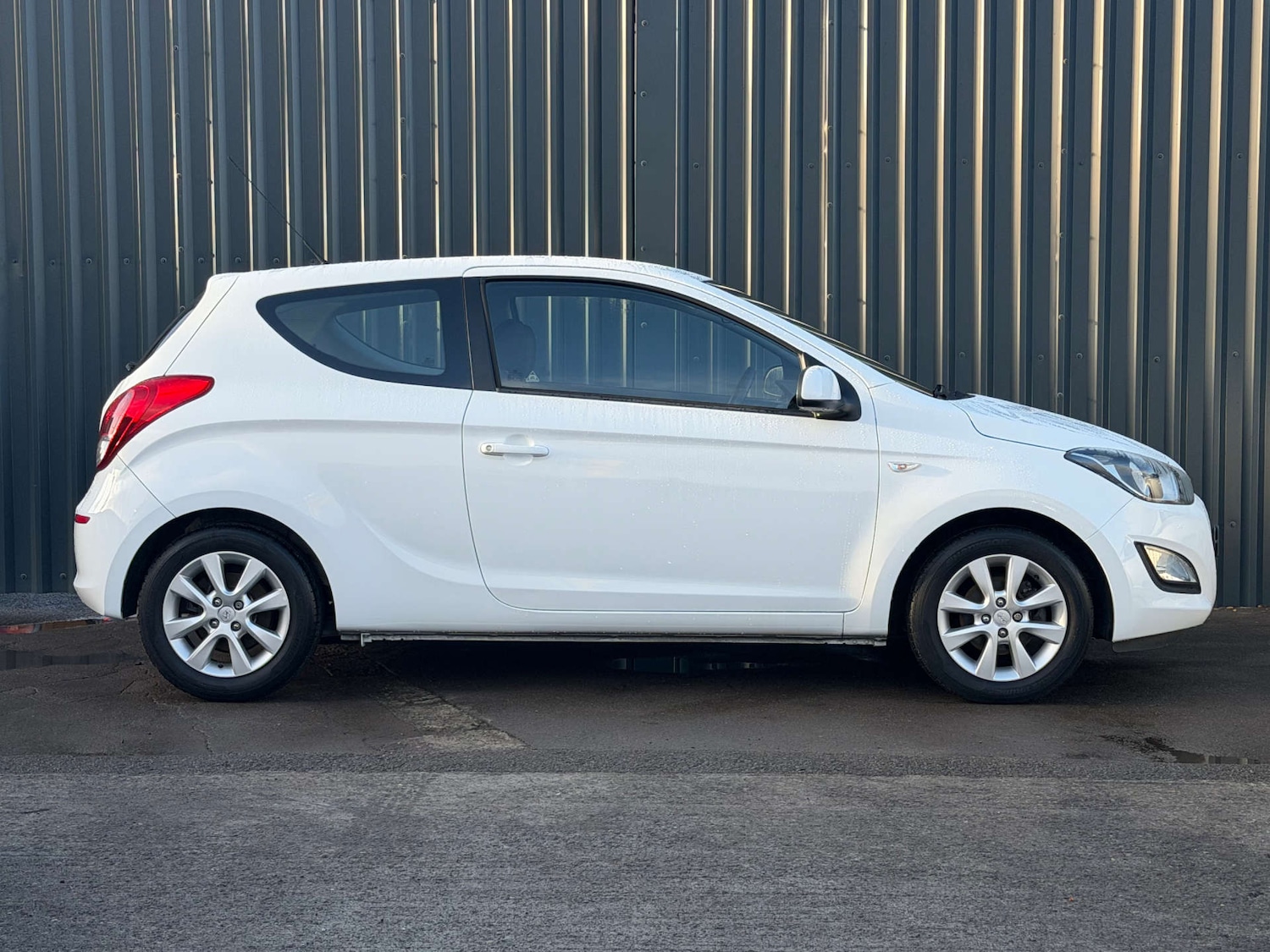 Used Hyundai i20 2014 for sale - 77022413: Photo 3