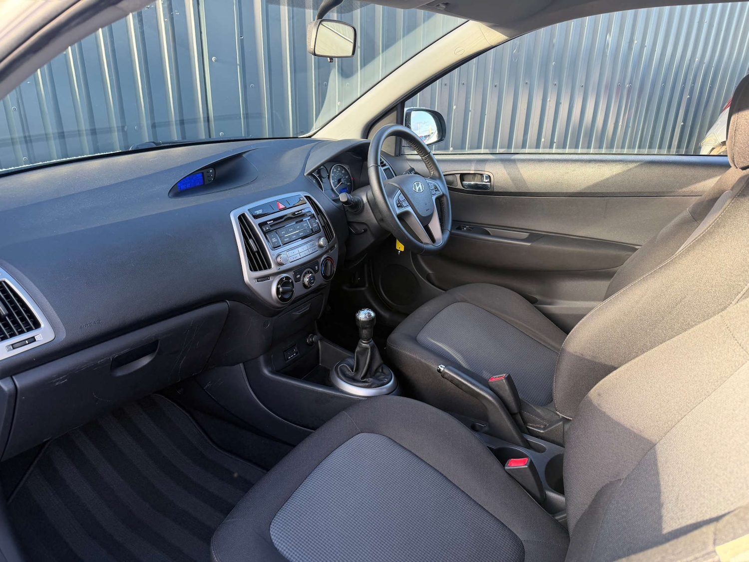 Used Hyundai i20 2014 for sale - 77022413: Photo 6