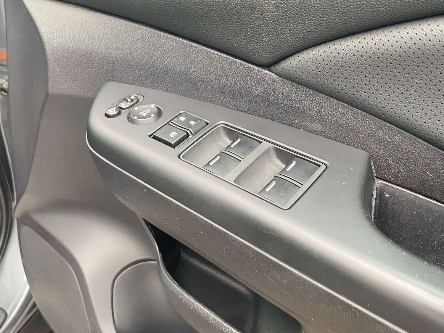 Used Honda CR-V 2016 for sale - 76232151: Photo 26