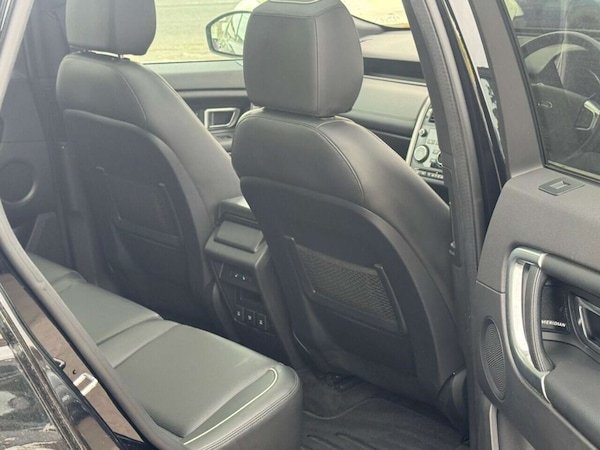 Used Land Rover Discovery Sport 2018 for sale - 76232157: Photo 32