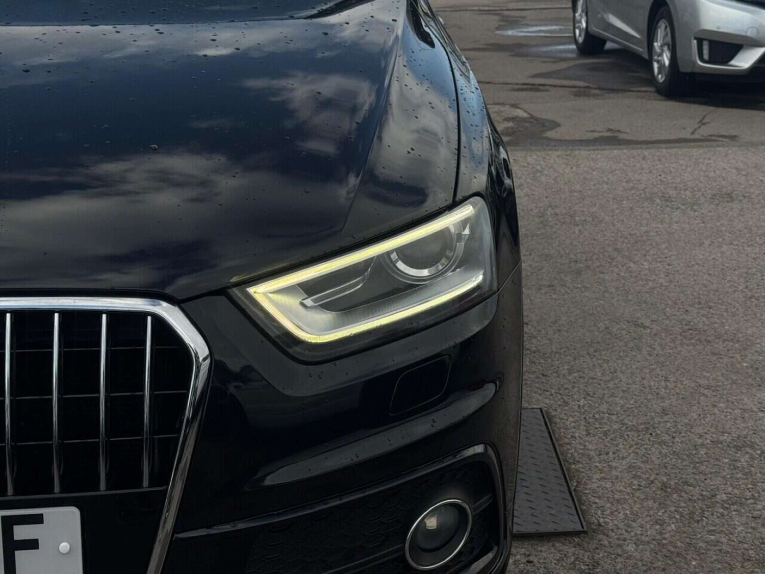 Used Audi Q3 2012 for sale - 76232154: Photo 39