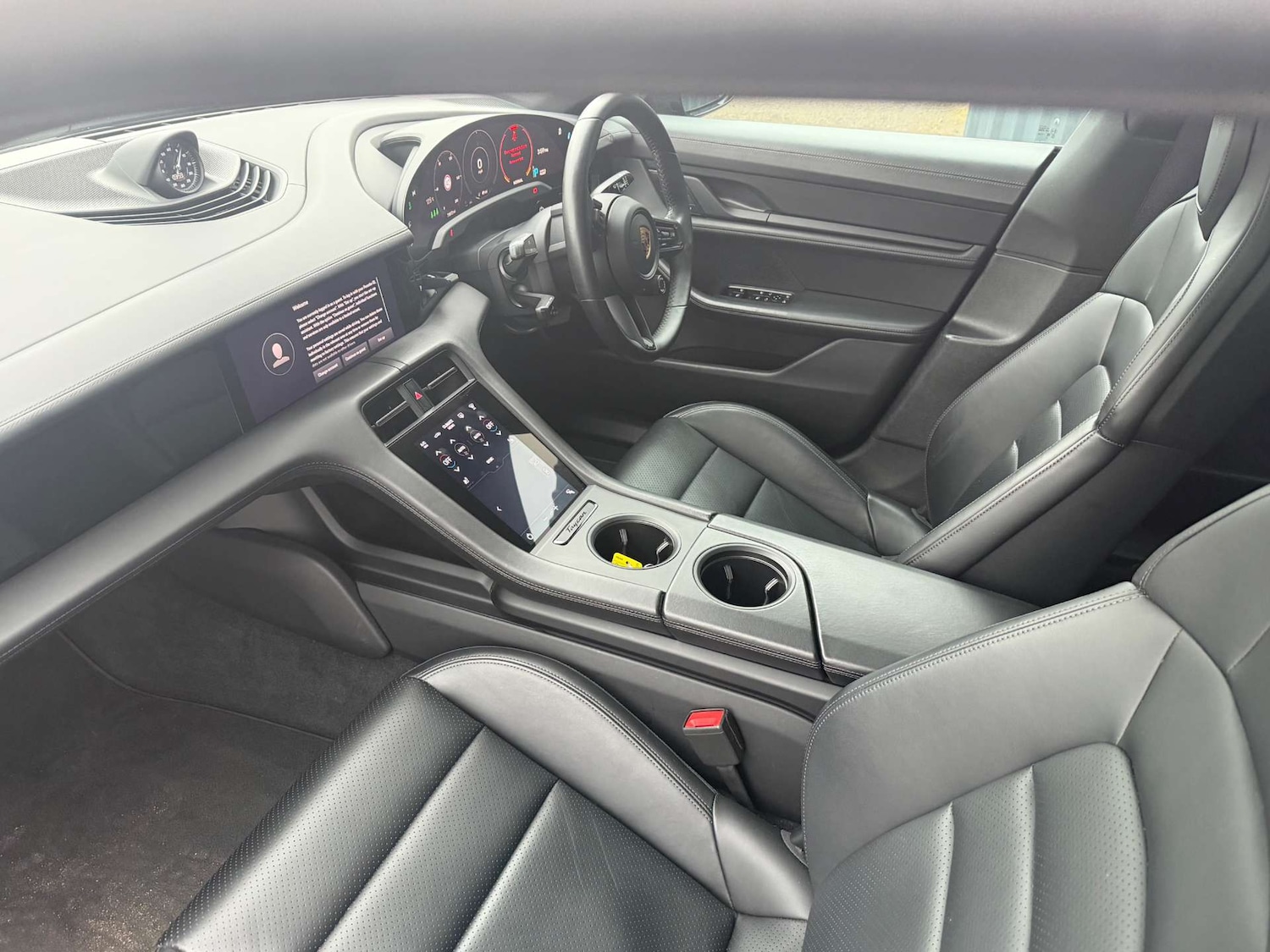 Used Porsche Taycan 2022 for sale - 77903039: Photo 20